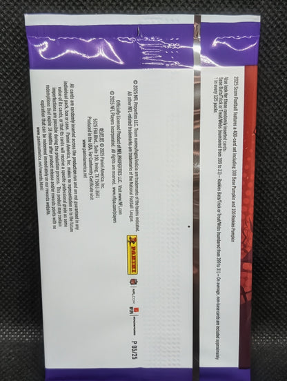 ¡Paquete de 3 cartas Panini Score-A-Treat 2025!